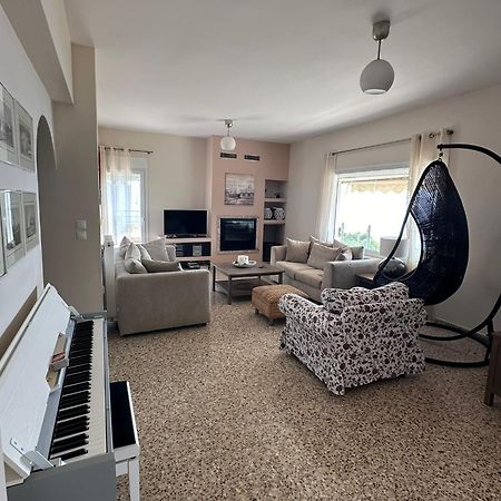 Villa Agia Marina 5M Walk To The Beach With Private Pool מראה חיצוני תמונה