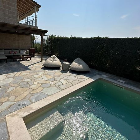 Villa Agia Marina 5M Walk To The Beach With Private Pool מראה חיצוני תמונה