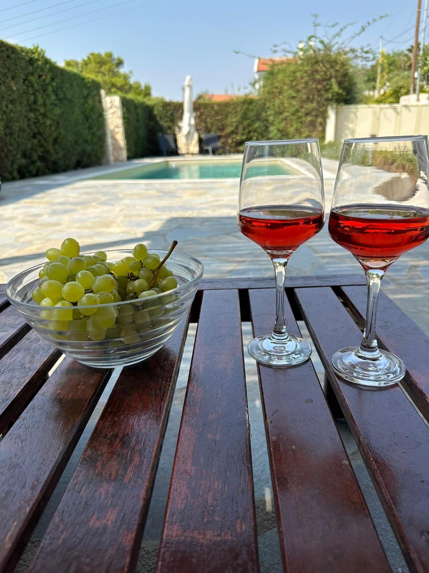 Villa Agia Marina 5M Walk To The Beach With Private Pool מראה חיצוני תמונה